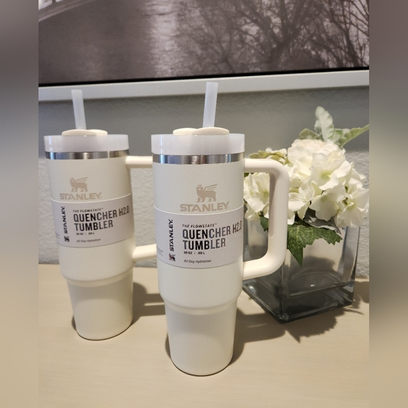 (2) NWT Stanley Cream 30 oz Flowstate Quencher H20 Tumblers - Picture 9 of 12